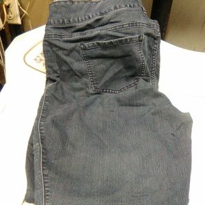 Torrid Denim (2 pairs) size 22 xt